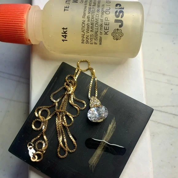 14kt Gold Necklace with CZ pendant. Both marked 14kt chain perfect shape! - Picture 8 of 11